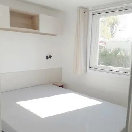 Mobilhome 2 Ch Dans Impasse Es02 *