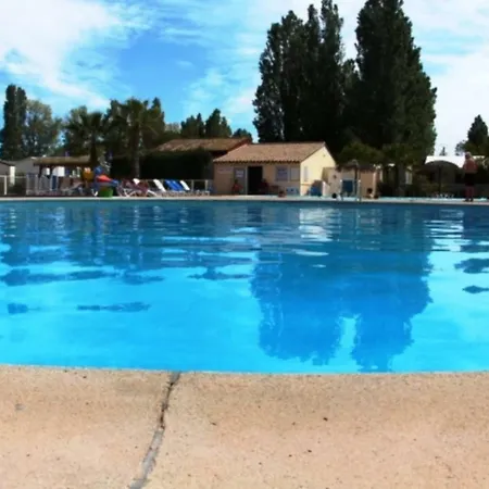Campsite Mobilhome 2 Ch Dans Impasse Es02 Frejus