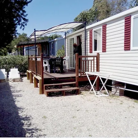 Kemping Mobilhome 2 Ch Dans Impasse Es02